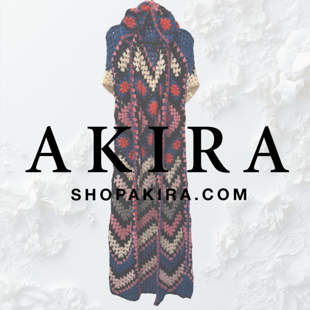 sL | Maxi Hooded Crochet Duster | Akira